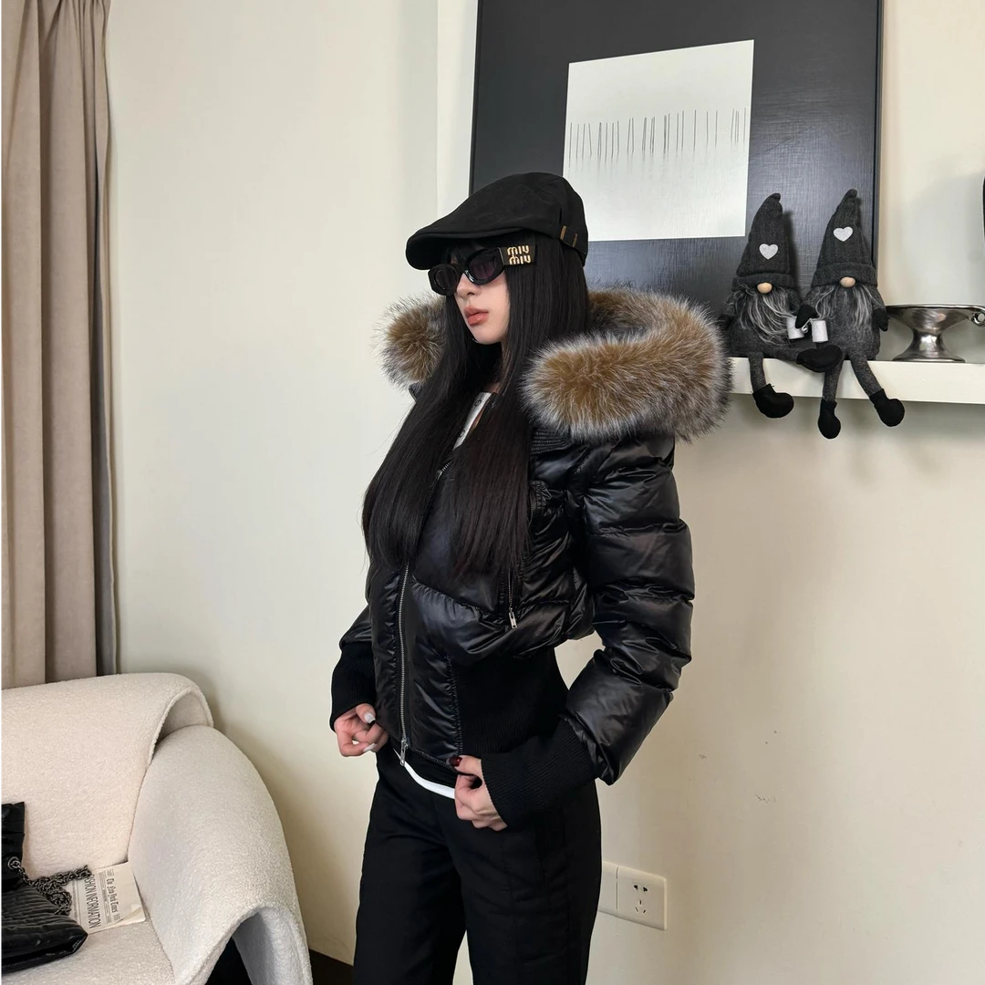 植山织物 冬季黑色短款修身毛领棉服高级设计感加厚显瘦棉衣女