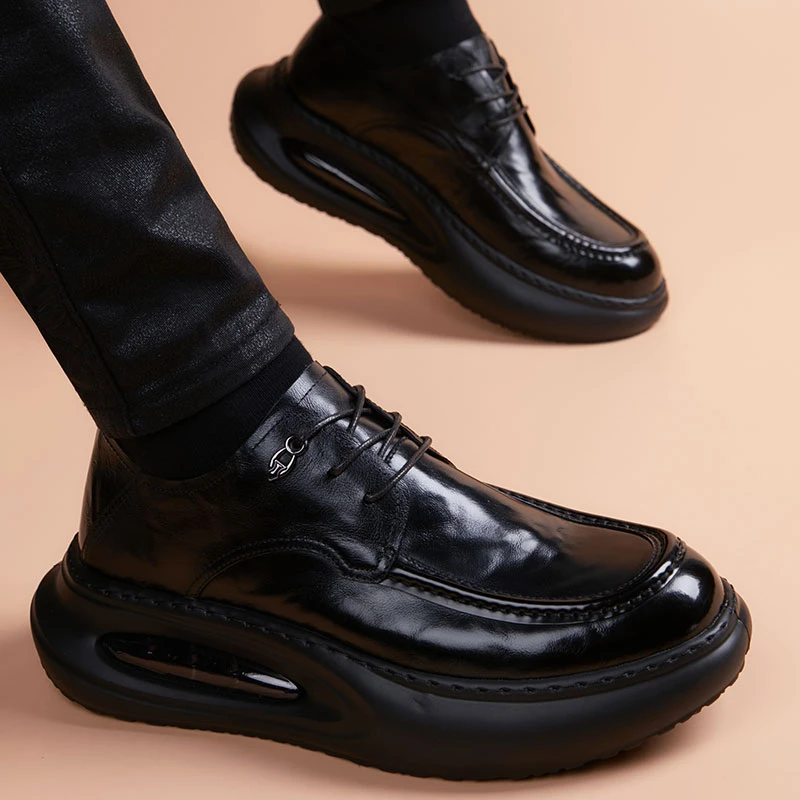 皮鞋男头层牛皮轻奢休闲鞋男款英伦商务正装男鞋结婚新郎休闲鞋子