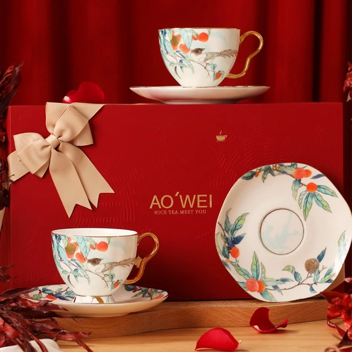 订婚新婚结婚礼物送新人新娘高级实用礼品送闺蜜景德镇骨瓷咖啡杯