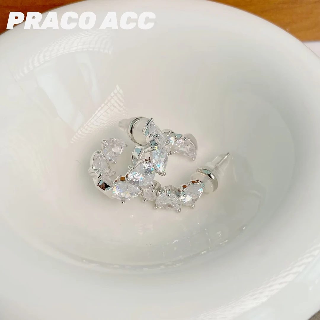 铜合金合成锆石耳饰 E405 小版 正反不规则爱心耳钉