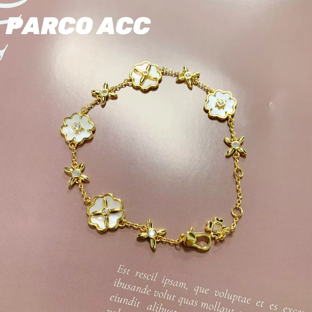 铜合金贝壳手链 GP1610 四叶花Heritage Bloom 手链