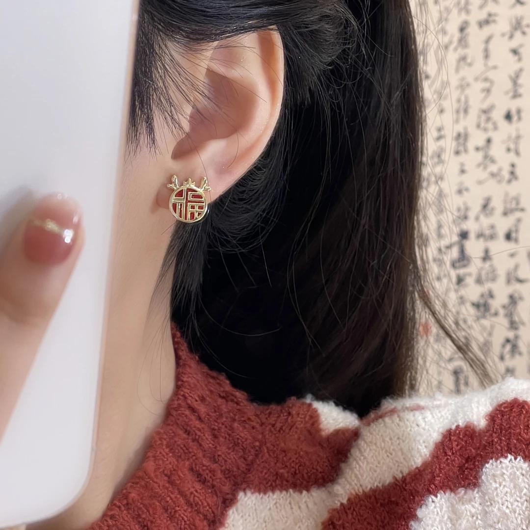 925银针A-102 钱龙赐福新年款耳环女高级感秋冬耳饰