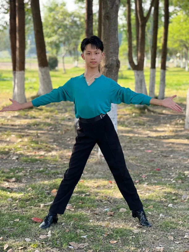 FZS DANCE 夏季新款男生三色练功服Ns022