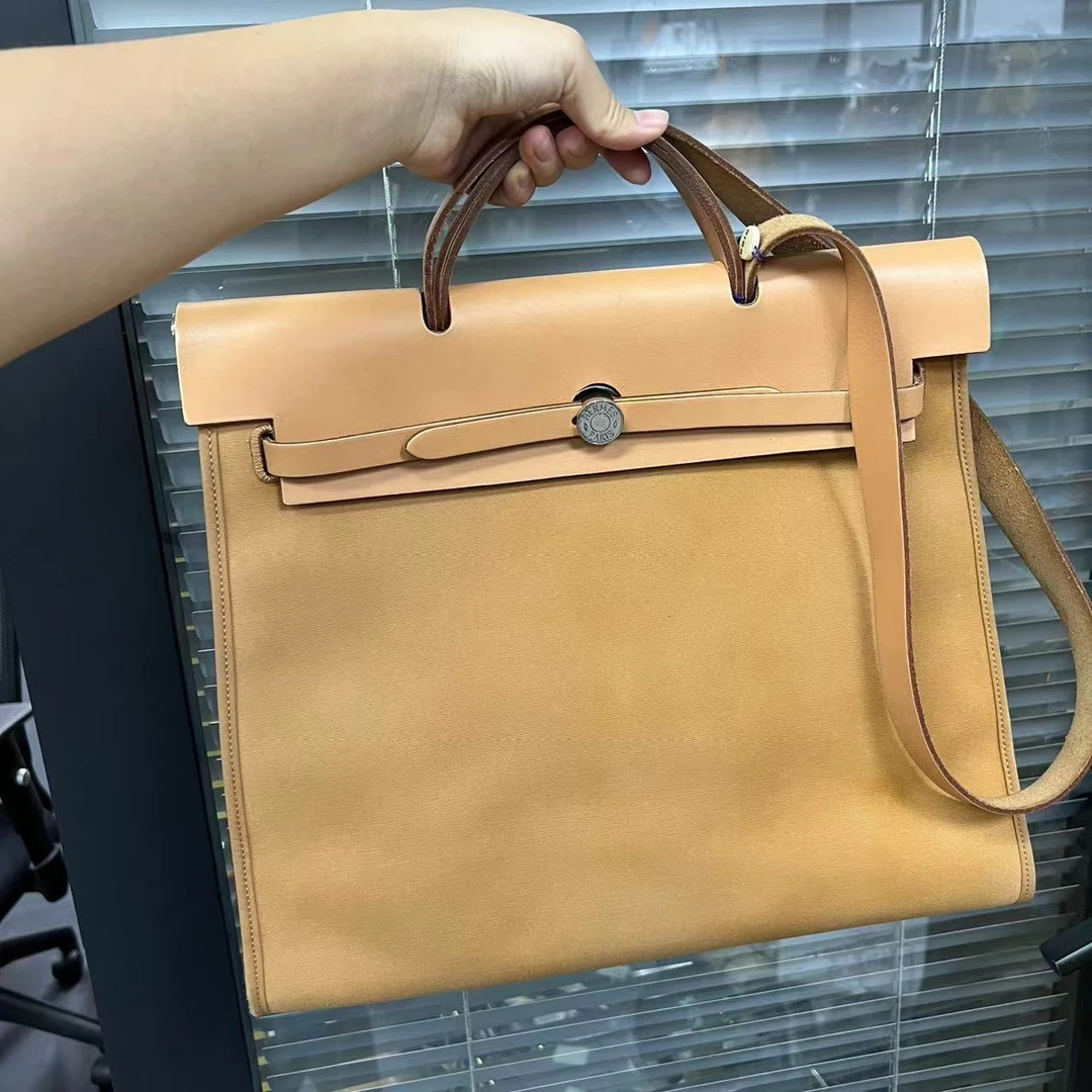 95新 Hermes/爱马仕 【文子姐专属】/D800/爱马仕herbag单肩包