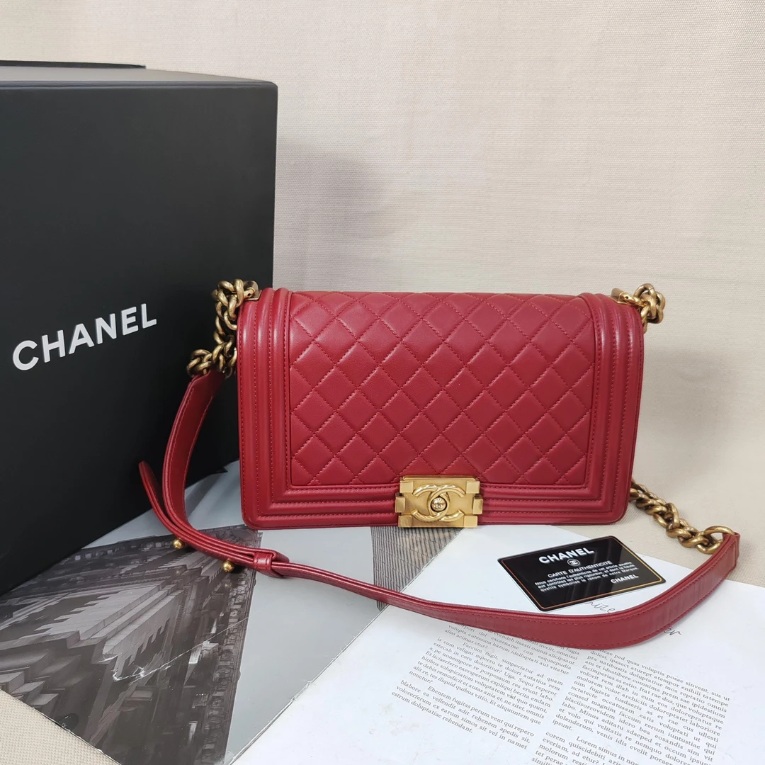 95新 Chanel/香奈儿 小鱼儿/红金中号boy/4031802