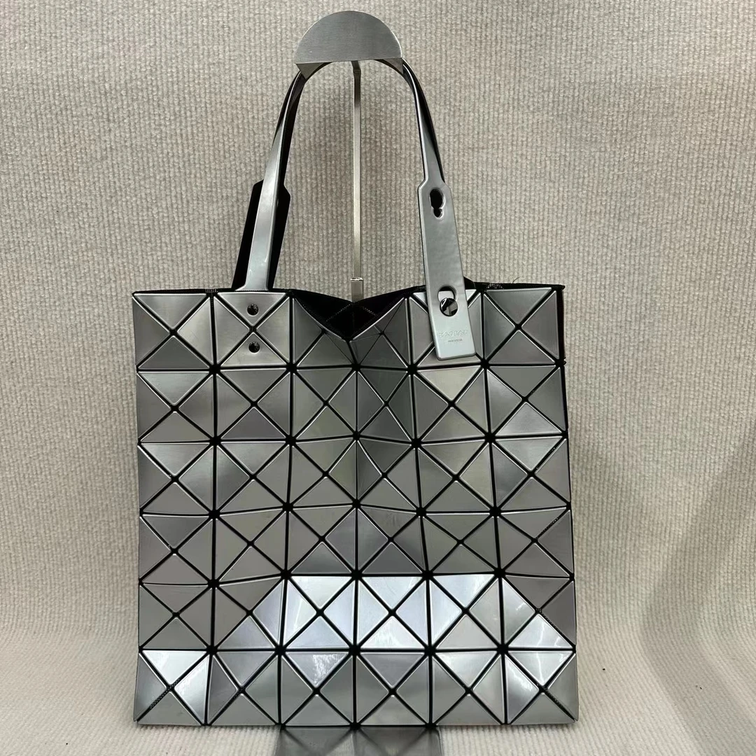 95新 Issey Miyake/三宅一生 小鱼儿/4082406/三宅一生包