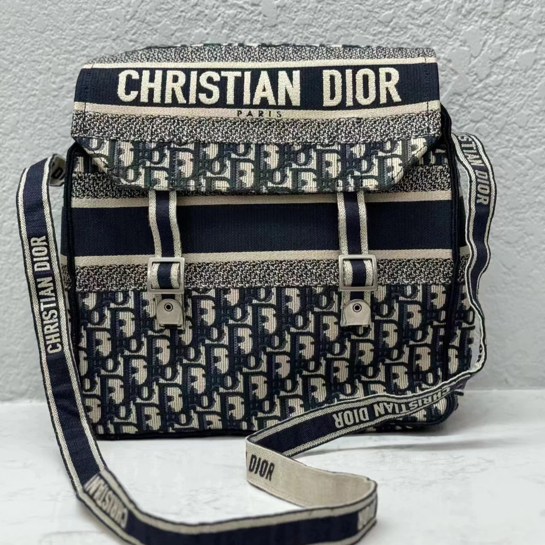 95新 DIOR/迪奥 小鱼儿/4071801/老花cap单肩斜挎包