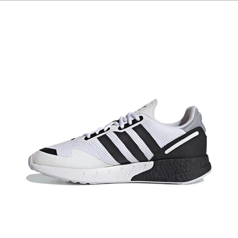 adidas 舒适减震防滑低帮运动休闲鞋男女同款白黑 FX6510