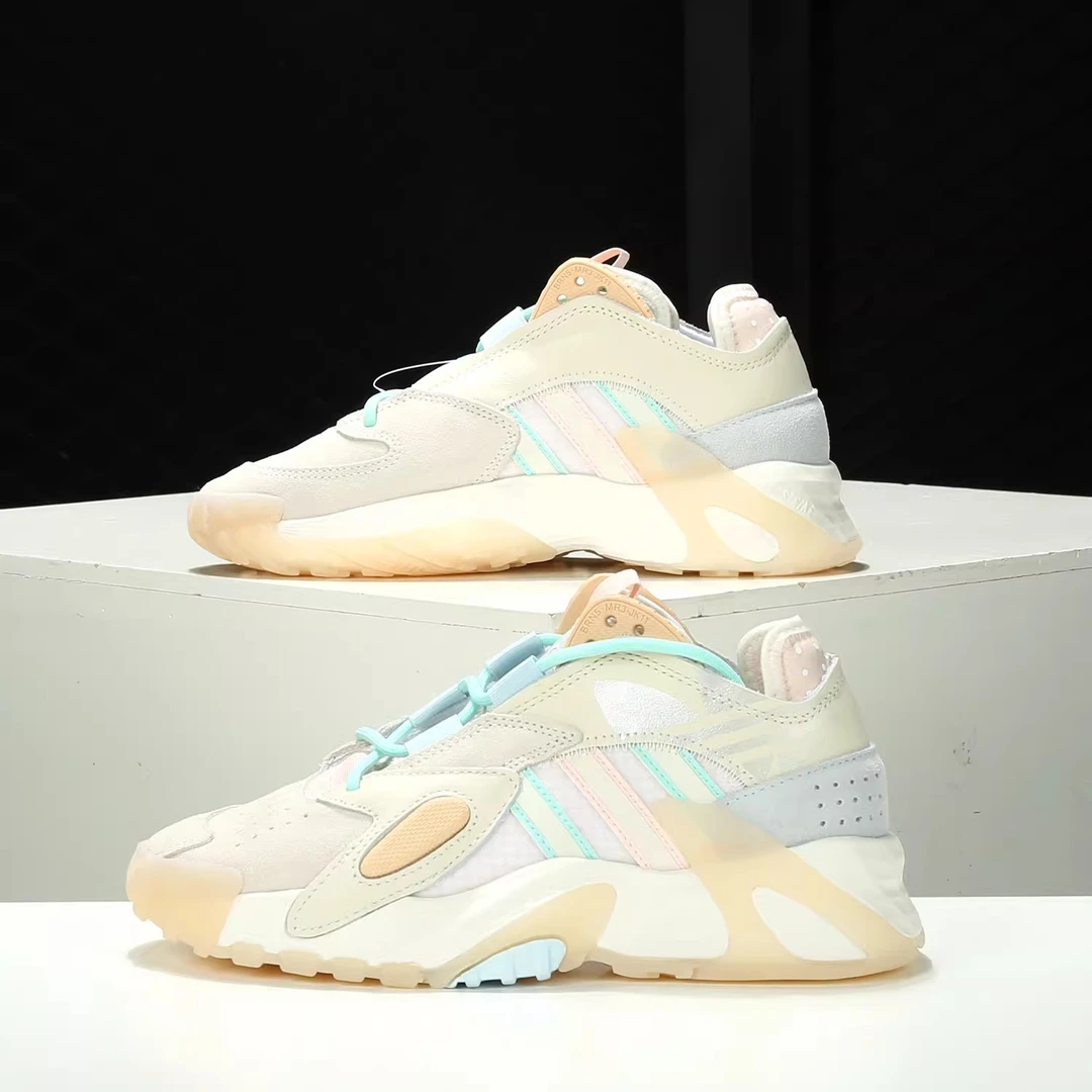 adidasStreetball 耐磨防滑轻便低帮运动休闲 鞋女款灰白黄GZ2793