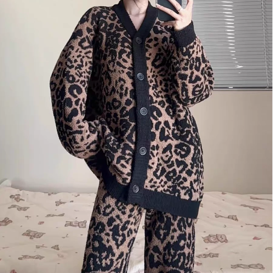 喜家点秋冬半边绒欧美豹纹潮酷气质可外穿家居服半边绒家居服女