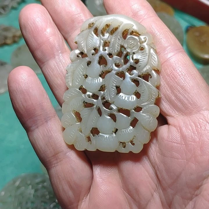 【闪购商品】和田玉颈饰未镶嵌梦**南