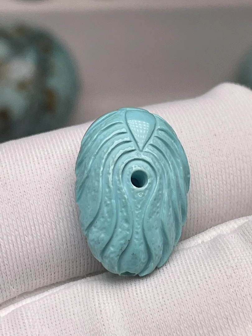 天然原矿绿松石雕刻背云配项链吊坠挂件吊坠手串珠串搭配