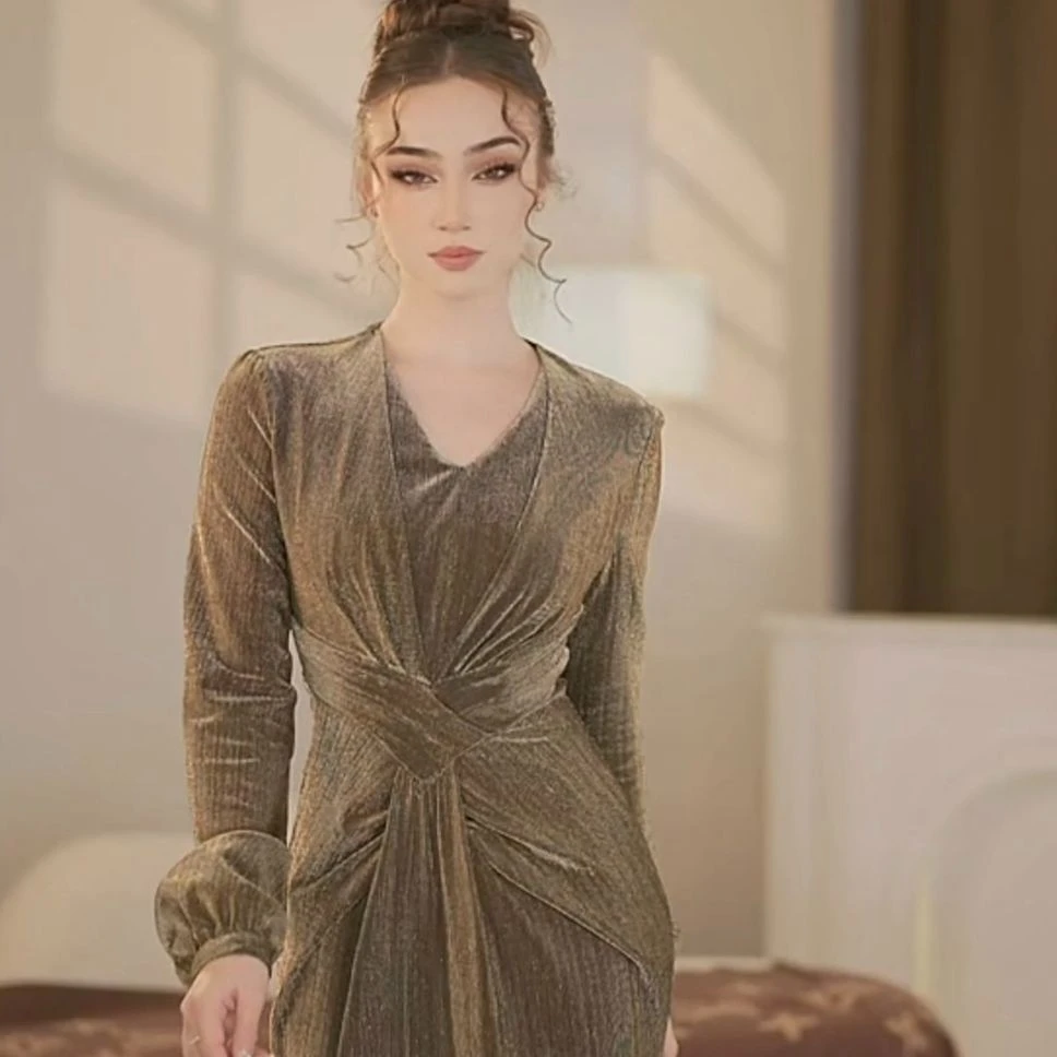 【爱妃】金棕流光秋季新款法式气质收腰显瘦鱼尾连衣裙-YL11056