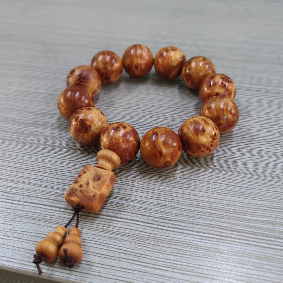 547 崖柏带留疤2.0成品木串