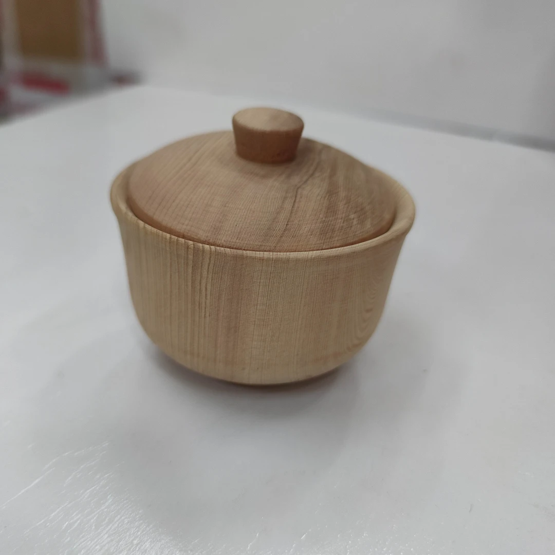 450 杉木实木茶杯带盖7.5*5摆件