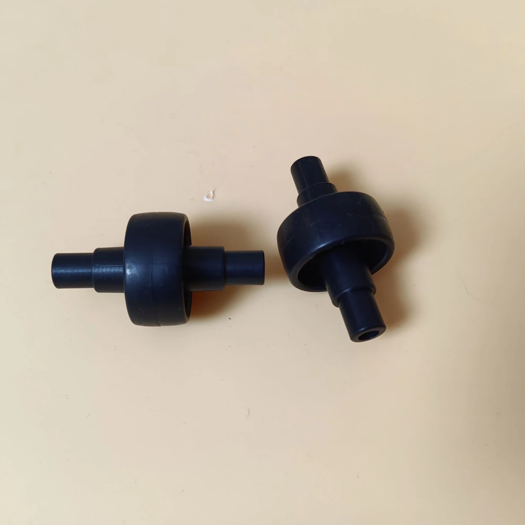 收纳箱滑轮卡扣配件塑料简易简易型家用寝室免打孔免塑料收纳箱