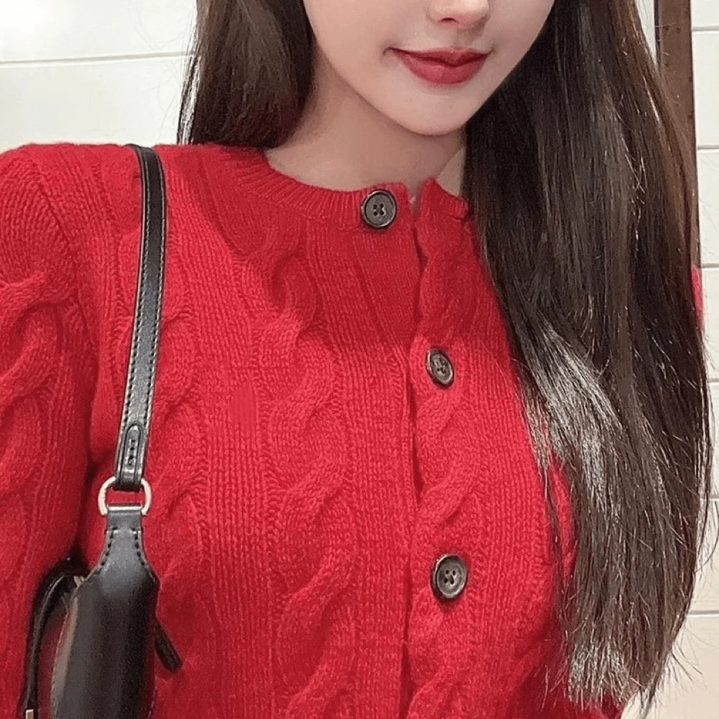 缤纷彩女装2025爆款麻花针织开衫百搭毛衣外套气质长袖设计感