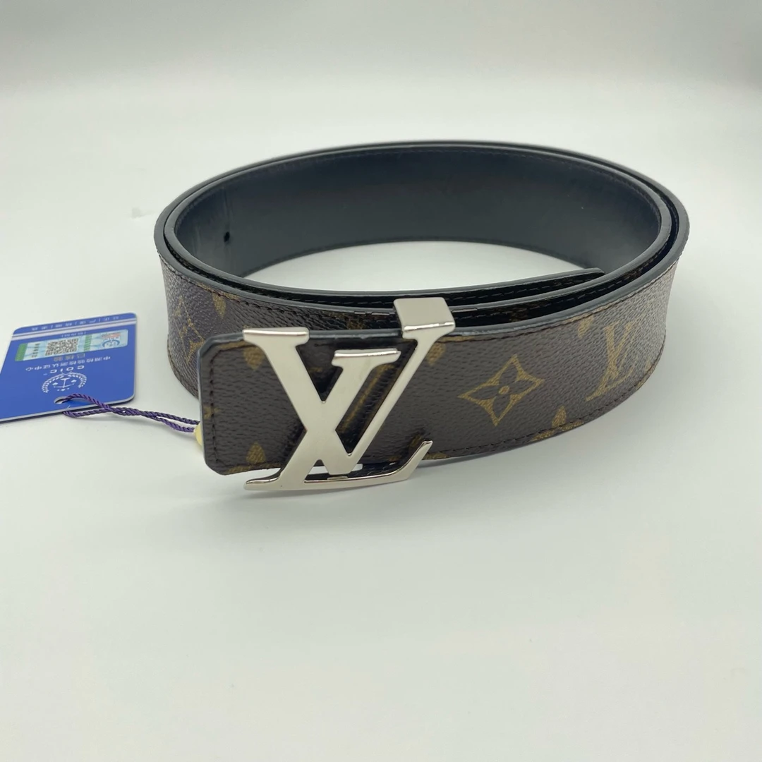 95新 LouisVuitton/路易威登 90码老花双面银扣皮带9991101