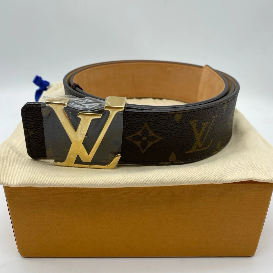 99新 LouisVuitton/路易威登 闲置100码老花金扣单面皮带10510342