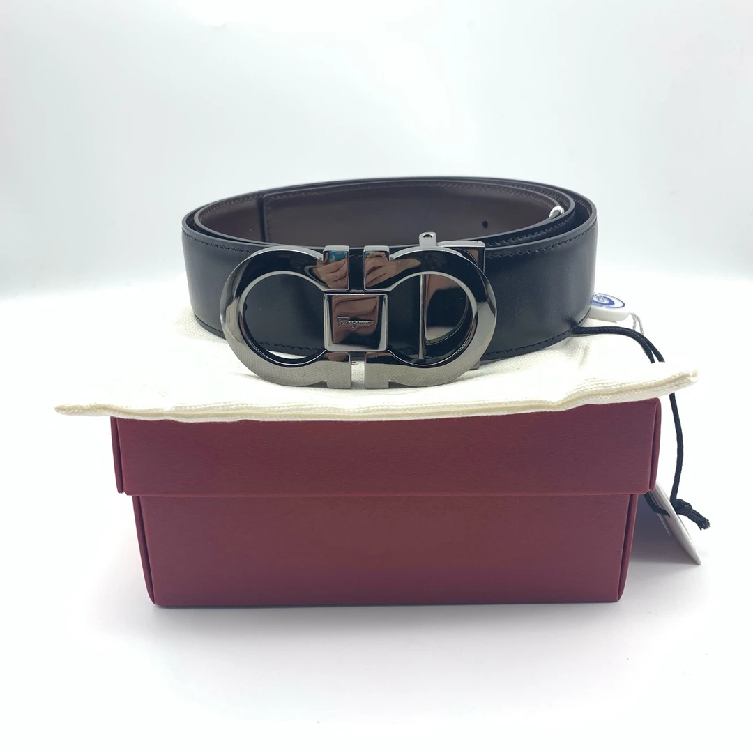 全新未使用 FERRAGAMO/菲拉格慕 双面银扣皮带105码/7230190