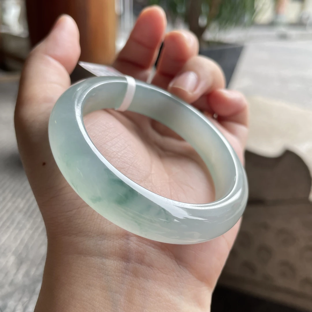 翡翠A货冰晴水飘花手镯  翡翠手镯定制 毛胚定制