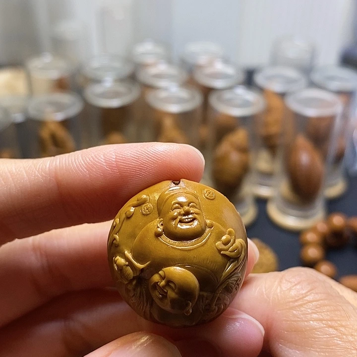橄榄核吊坠魔**少三星报喜