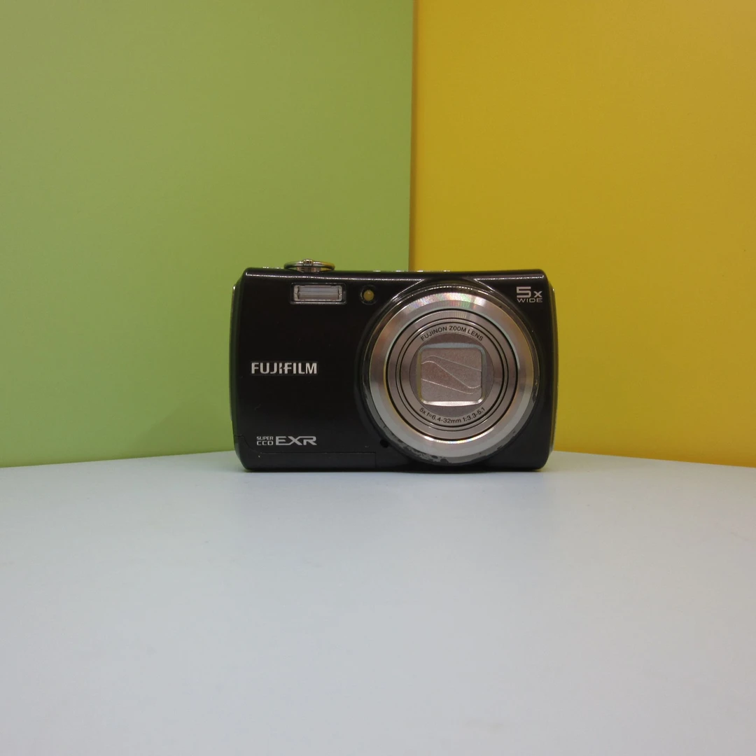 95新 Fujifilm/富士 F200EXR 高清1200万像素5倍变焦