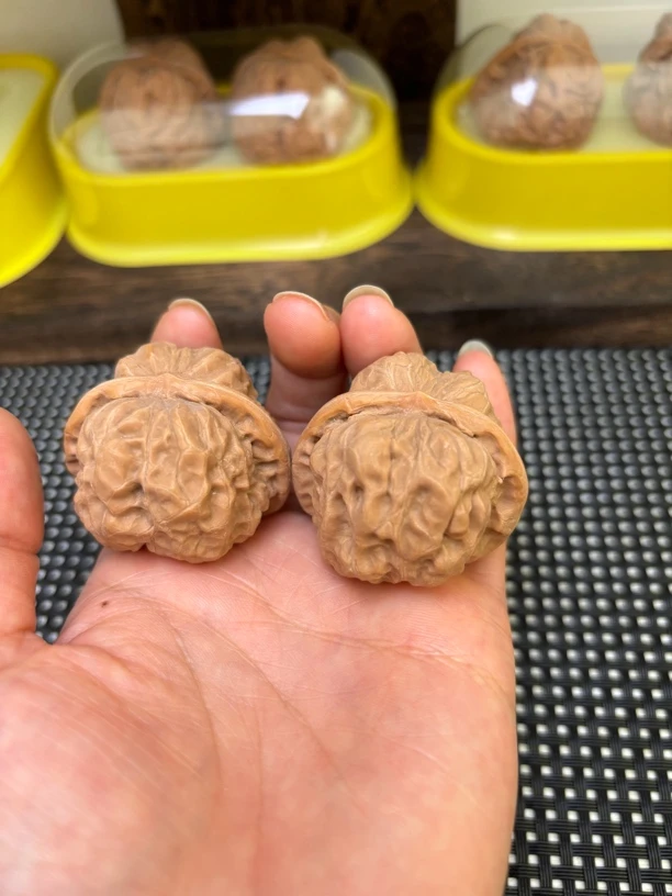 文玩核桃把件39蛤蟆头