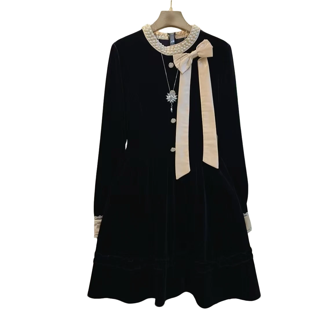 气质丝绒新款时尚重工钉珠百搭轻奢显瘦连衣裙（长89左右）