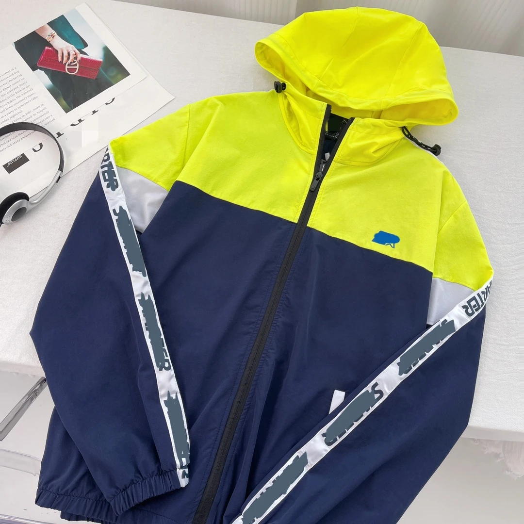 SJ00008春秋薄款美式拼接连帽拉链运动外套男潮牌夹克上衣