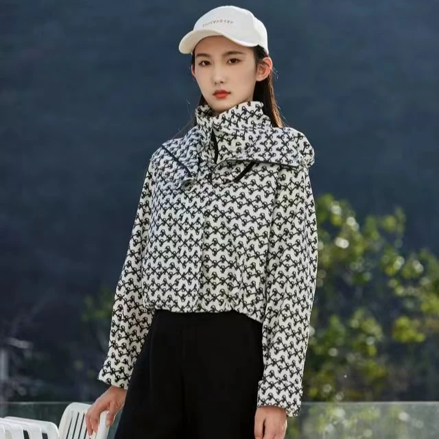 思慕缇春季时尚休闲连帽宽松上衣女外套