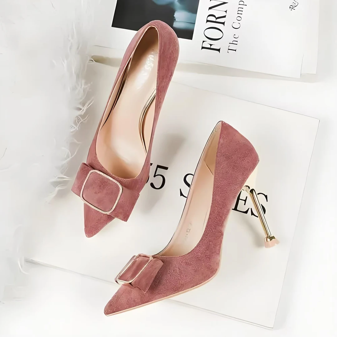 丁丁真皮品牌女鞋直播间根据主播口令下单（乱拍不发送小黑屋）