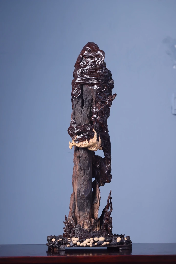 檀香紫檀创意案摆巜龙宫夺宝》木雕镂空雕刻摆件孤品