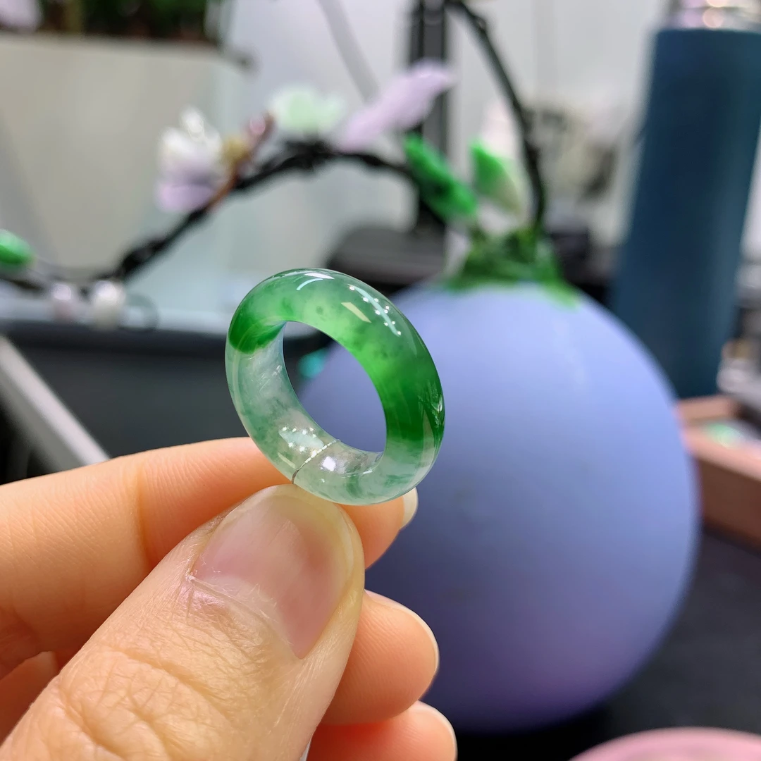6圈口缅甸天然翡翠A货冰绿戒指A670#