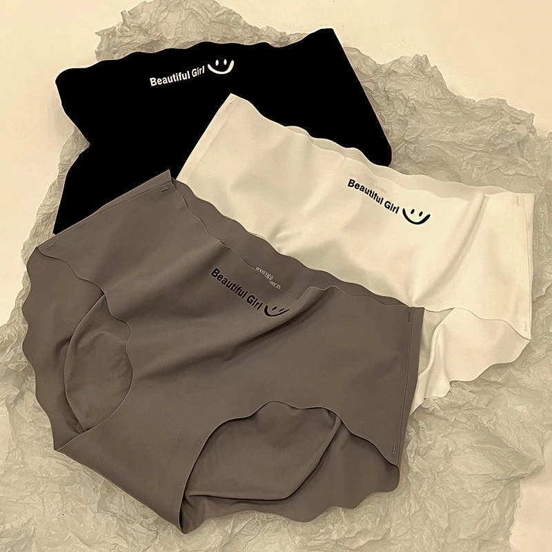庆同 无痕冰丝内裤少女中腰夏季薄款清凉抗菌性感三角裤网红爆款