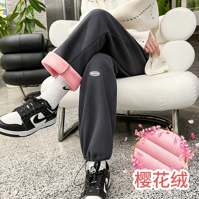 白灰色运动裤女春秋厚款冬季宽松大码直筒灰色休闲阔腿