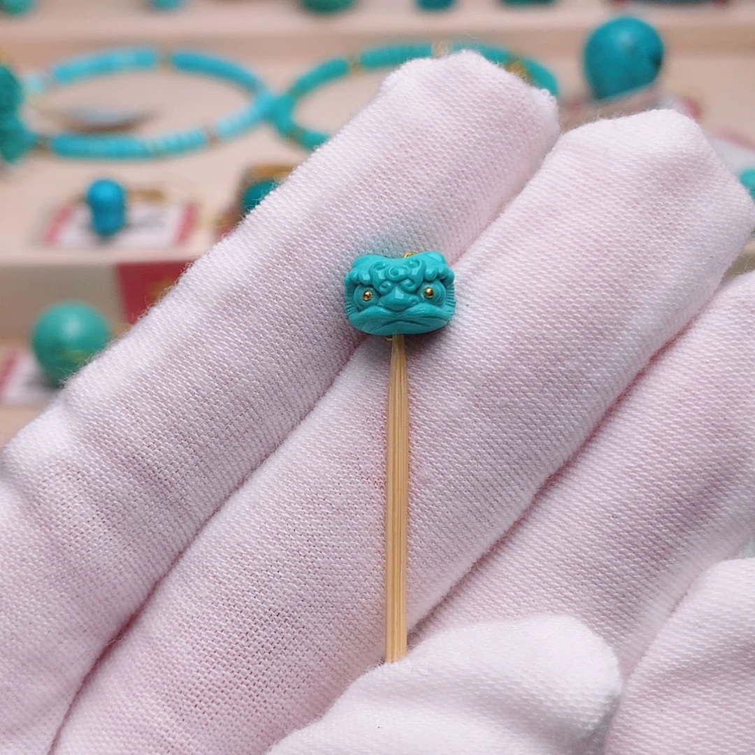 【闪购商品】绿松石珠宝奇石未镶嵌你****闻