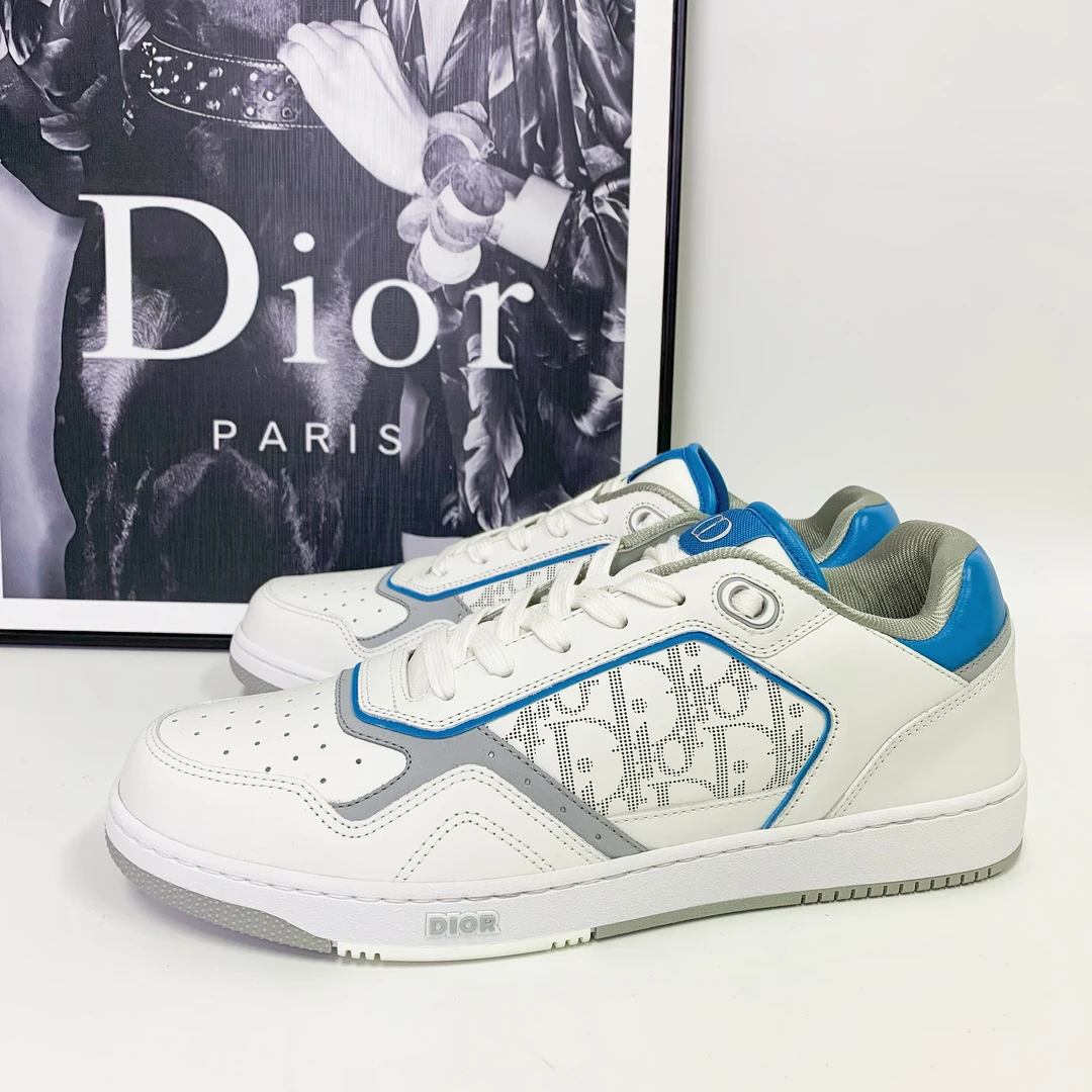 全新未使用 DIOR/迪奥 迪奥B27白色皮面浅蓝后尾点缀低帮休闲板鞋