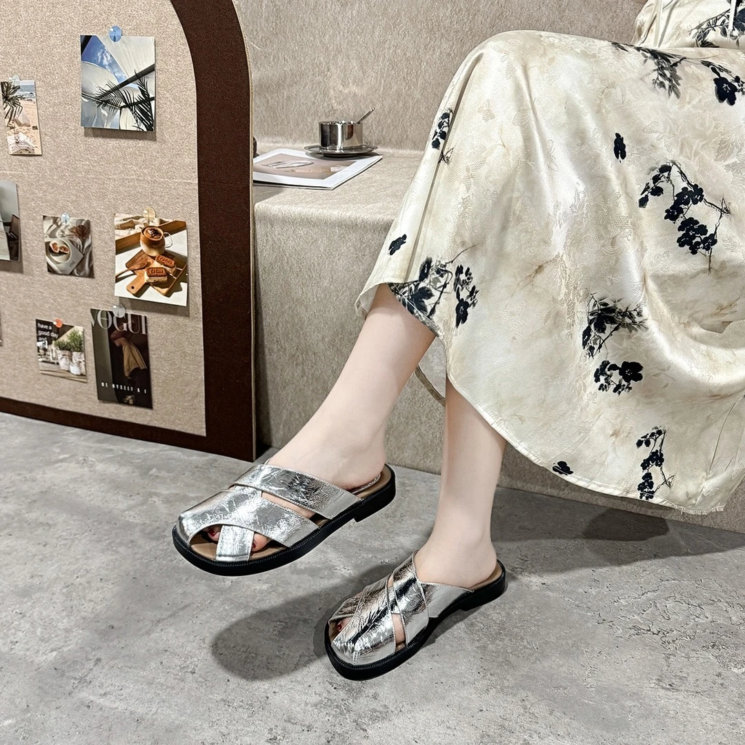 漆皮编织包头拖真皮平跟半拖鞋女百搭平底镂空凉拖女银色猪笼拖鞋