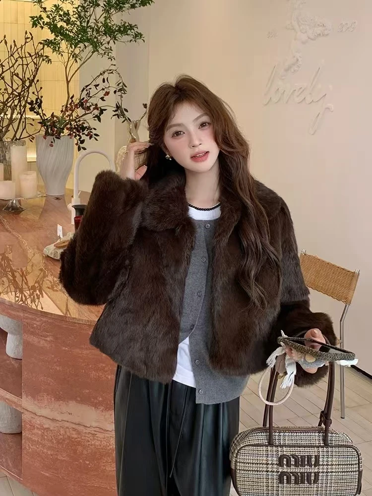 冬季新款老钱风兔毛减龄显瘦翻领立领黑色小香风短外套女