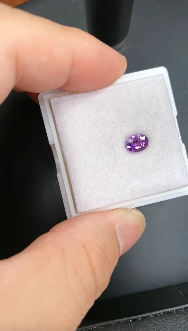 【闪购商品】彩色蓝宝石裸石未镶嵌送AIGS无烧紫蓝宝1.02克拉