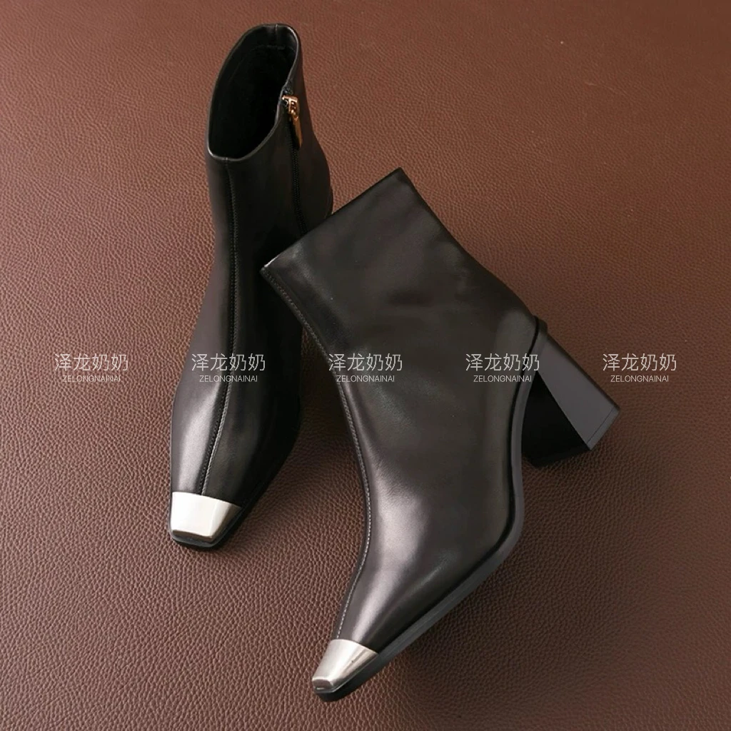 泽龙奶奶24063新款金属方头气质时尚女靴