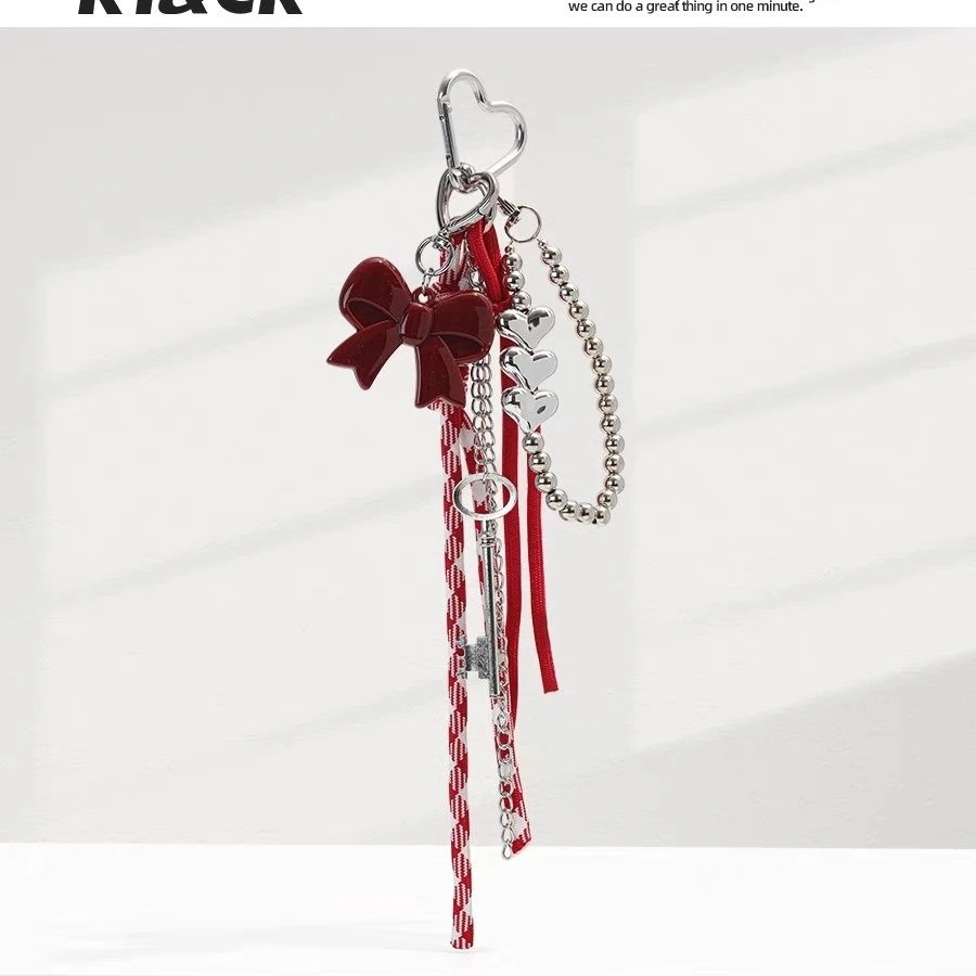 安可拉红圣诞挂绳miu系包包挂件小饰品钥匙扣2024年新款装饰ins风