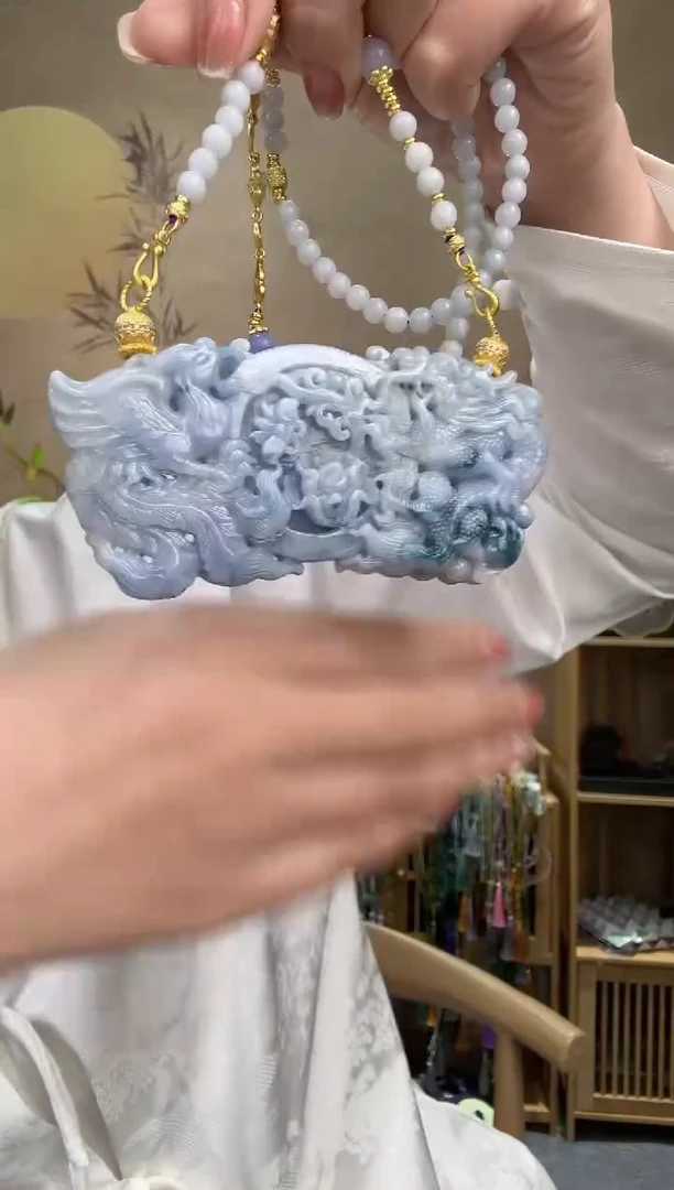 【闪购商品】翡翠颈饰未镶嵌吊坠