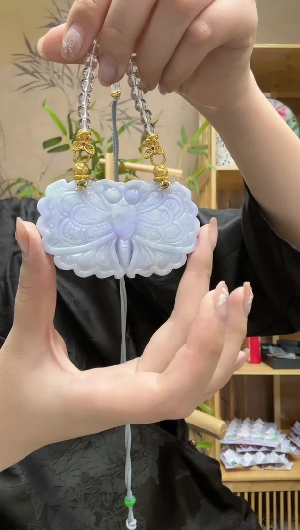 【闪购商品】翡翠颈饰未镶嵌吊坠