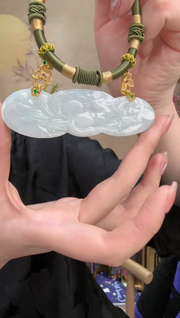 【闪购商品】翡翠颈饰未镶嵌吊坠