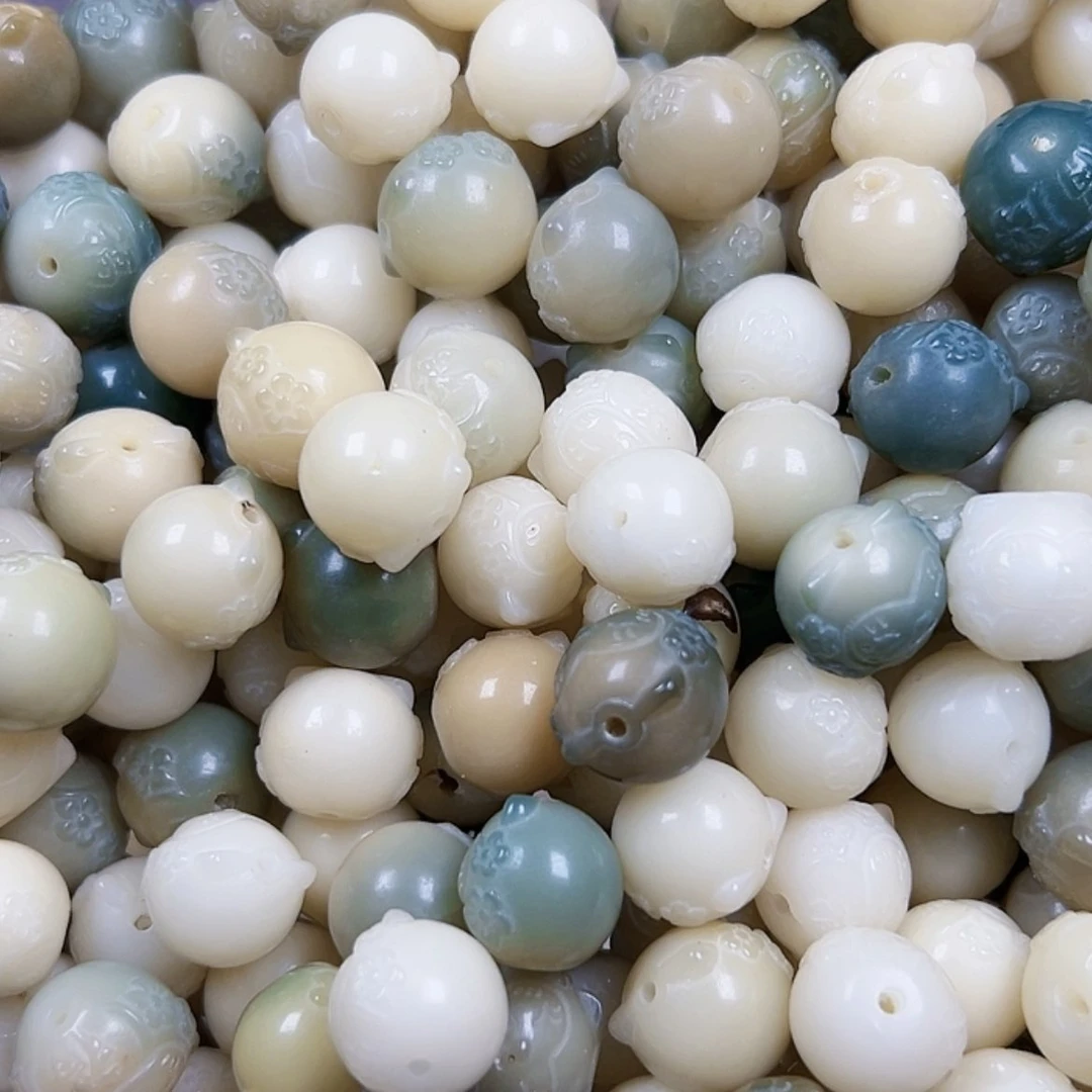 【闪购商品】白玉菩提吊坠瑕疵福猫35个