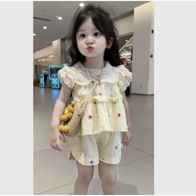 儿童节碎花女童泡泡袖女宝宝韩版夏季蕾丝洋气夏款娃娃领甜美小童