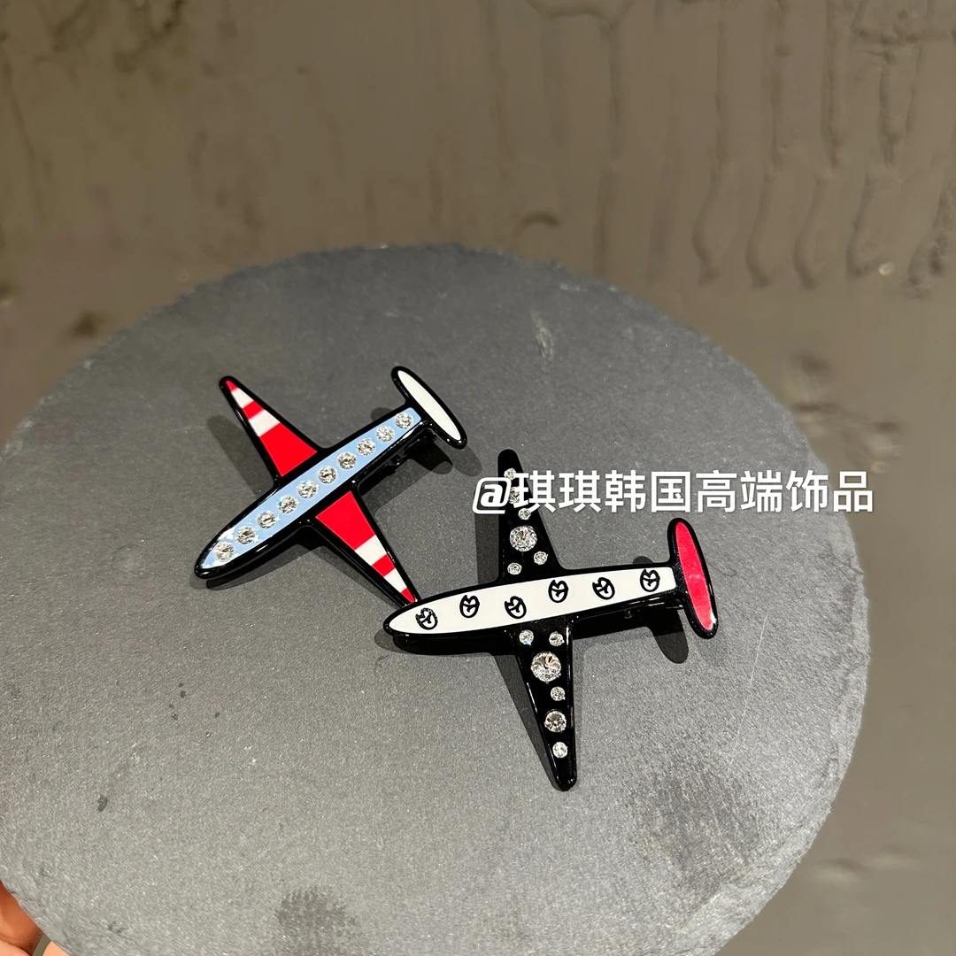 【琪琪】韩国轻奢AZNAVOUR高级树脂精致手绘飞机鸭嘴边夹刘海侧边夹