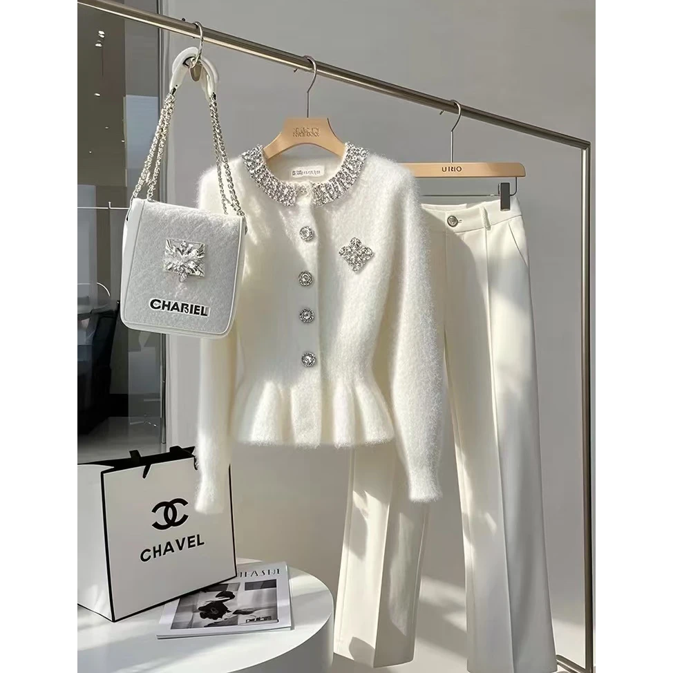 法式别致慵懒风打底衫女秋冬毛衣小个子气质名媛白色针织开衫外套